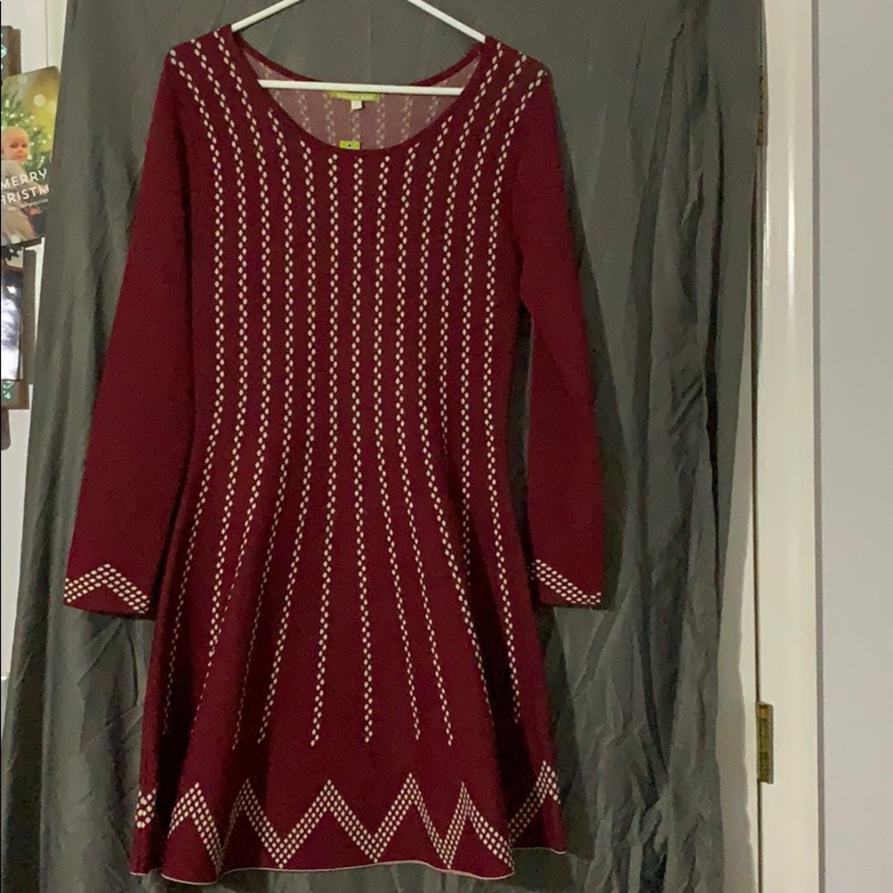 Red long sleeve Gianni Bini dress